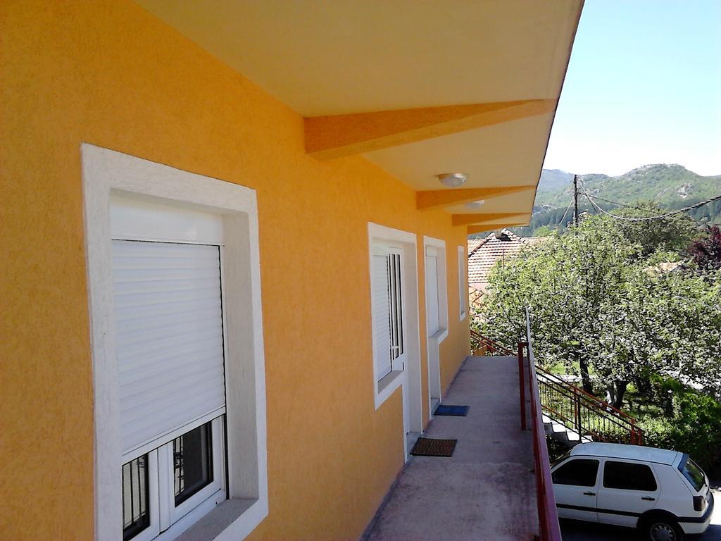 Apartments Mirkovic Cetinje Buitenkant foto