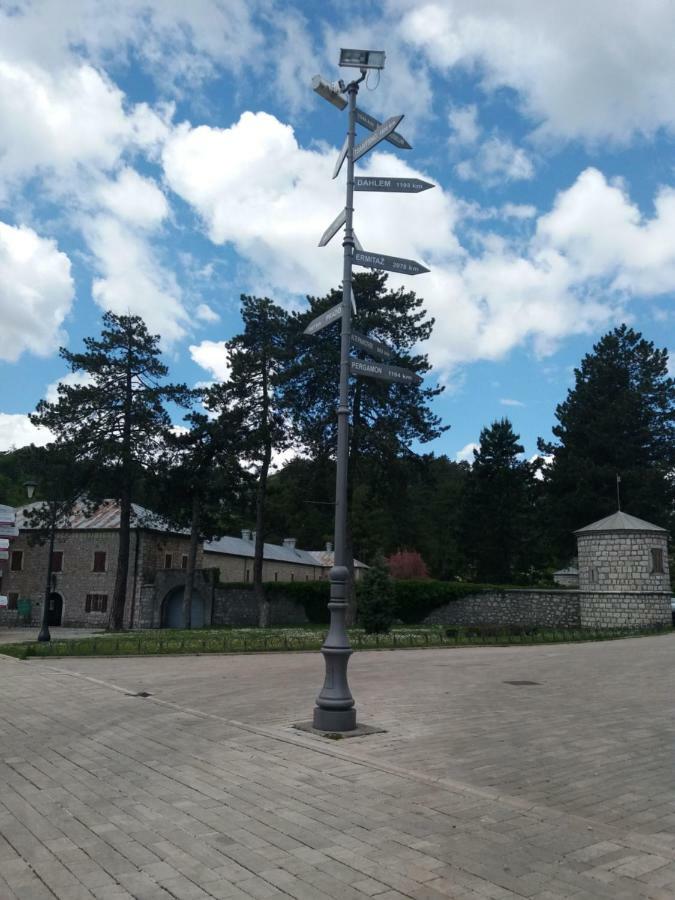 Apartments Mirkovic Cetinje Buitenkant foto