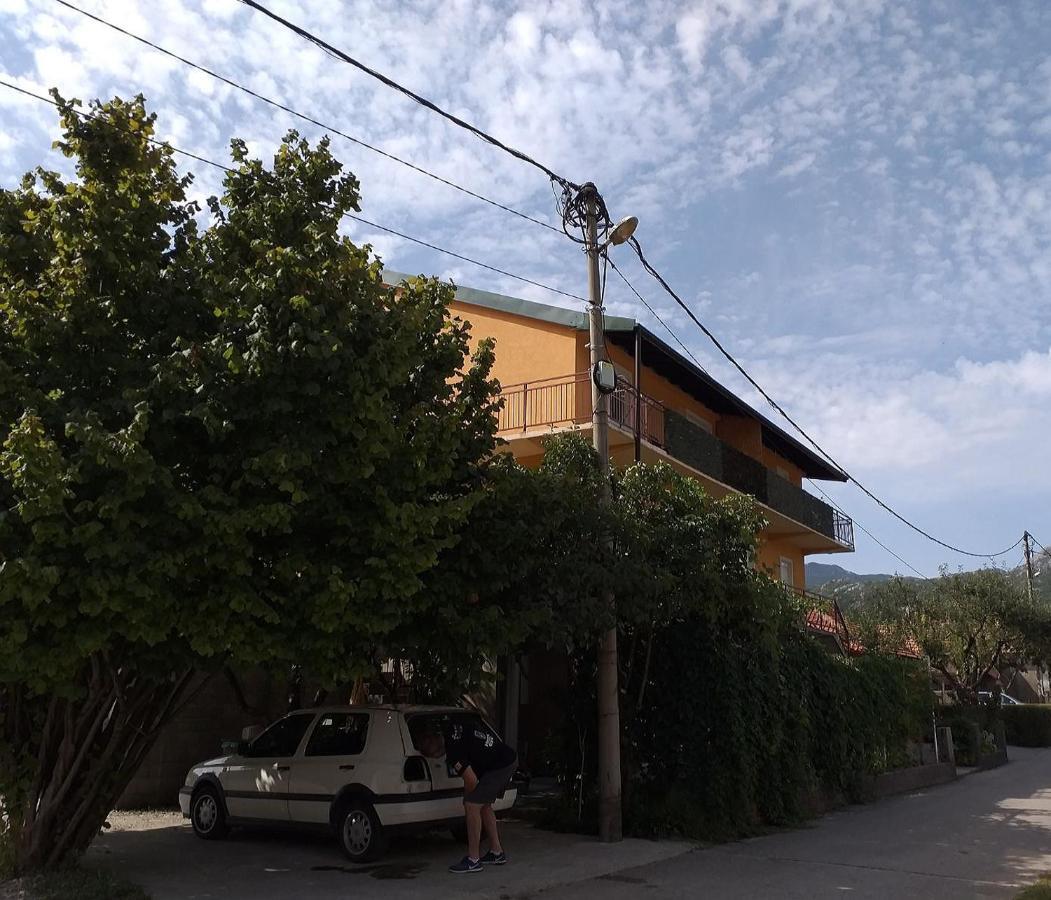 Apartments Mirkovic Cetinje Buitenkant foto